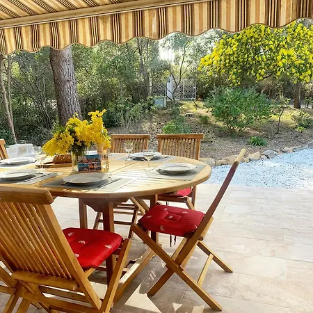 Villa Familiale A Sanary, Climatisee, Plage A Pieds Extérieur photo